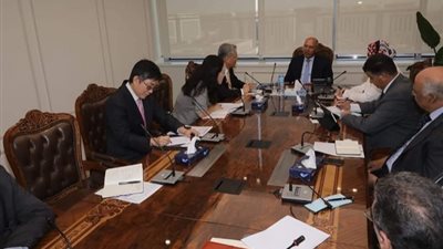 «الوزير »: لن نتعاقد مستقبلا على استيراد أي وحدات متحركة جديدة