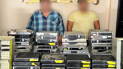 ضبط شخصين أعادوا بث قنوات فضائية مشفرة بدون ترخيص بشبرا