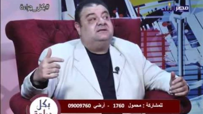الفنان مصطفى درويش