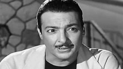 دنجوان عصره وأوانه.. نساء تربعن على عرش رشدى أباظة