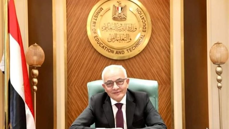 الدكتور رضا حجازى وزير التربية والتعليم والتعليم الفنى