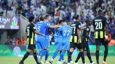 البطولة العربية.. الهلال يخطف بطاقة نصف النهائي من الاتحاد بقمة السعودية