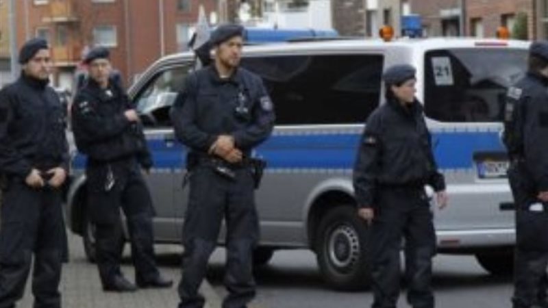 الشرطة البولندية-أرشيفية