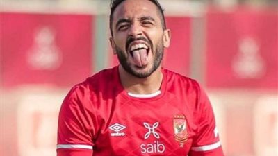 «فيفا» يمنح محمود كهربا مهلة لسداد الغرامة للزمالك