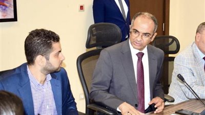 نائب وزير الاسكان: تنفيذ 99 محطة تحلية مياه بطاقة 1.21 مليون م3/يوم