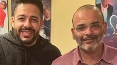 أيمن بهجت قمر يعود للتعاون مع حماقي في أغنية جديدة