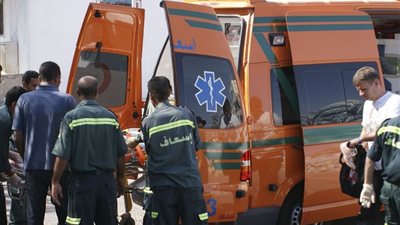 إصابة 12 شخصًا بحادث مروري على طريق الغردقة
