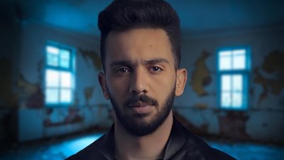 صاحب الـ100 مليون مشاهدة..المطرب أحمد خالد يعرض لـ«الجمهور»  أخر أغانيه