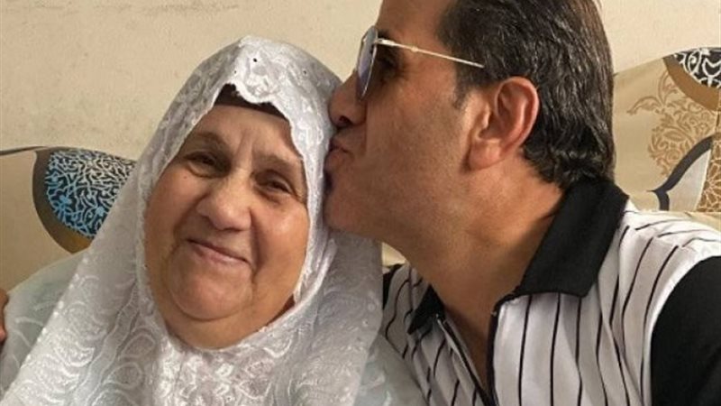 أحمد شيبة ووالدته
