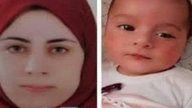 سيدة فاقوس وابنها