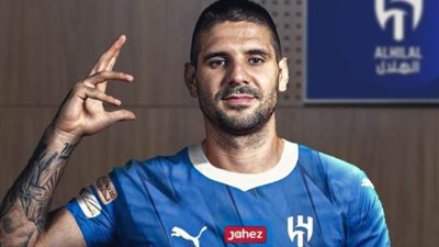 الدوري السعودي..ميتروفيتش يسجل هدف الهلال الوحيد أمام الرائد
