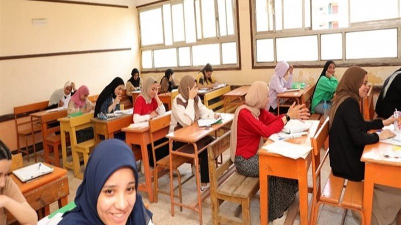 طلاب الثانوية العامة