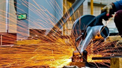 «الإحصاء»: 1.4% انخفاضًا بالرقم القياسي للصناعات التحويلية والاستخراجية خلال يونيو