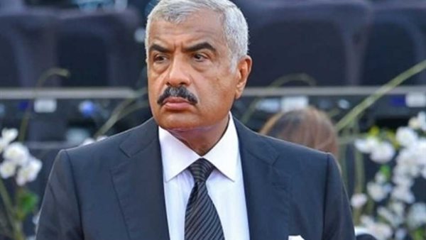 صورة لرجل الاعمال