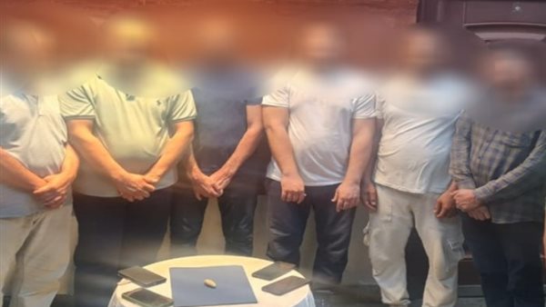 المتهمين