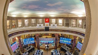 صعود جماعي لمؤشرات البورصة بمستهل التعاملات