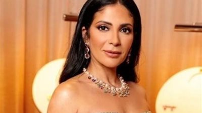 منى زكي تتعاون من جديد مع هنيدي وكريم عبدالعزيز والسقا