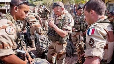 فرنسا تدرس نقل قواتها في النيجر إلى تشاد
