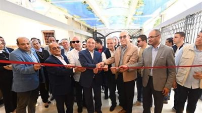 وزير الإسكان يفتتح الملحق الإداري لشركة مياه الشرب بالإسكندرية بعد إعادة تأهيله