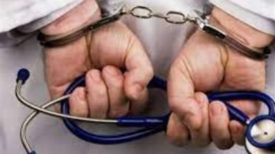 القبض على صيدلي متهم بالتحرش بالفتيات.. طليقته قدمت الدليل ضده