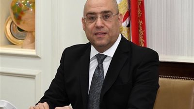 وزير الإسكان: تعديل بعض شروط آلية الطرح الدائم لقطع الأراضى الصغيرة
