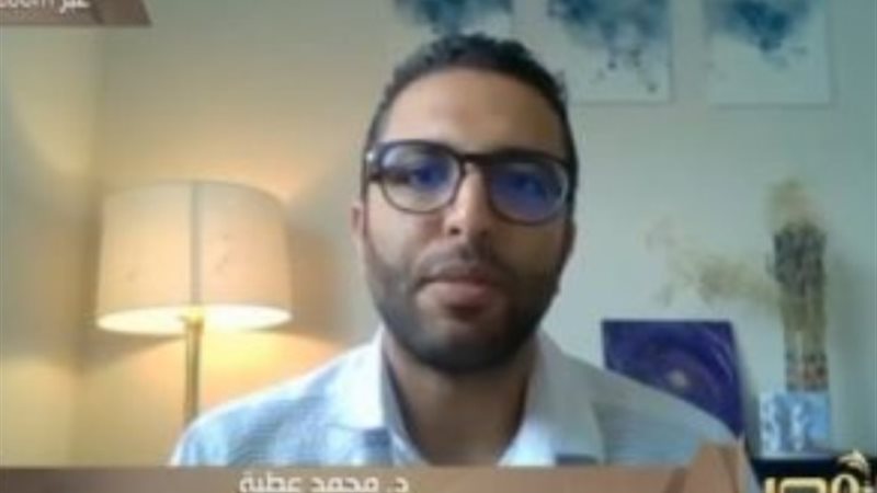 الدكتور محمد عطية