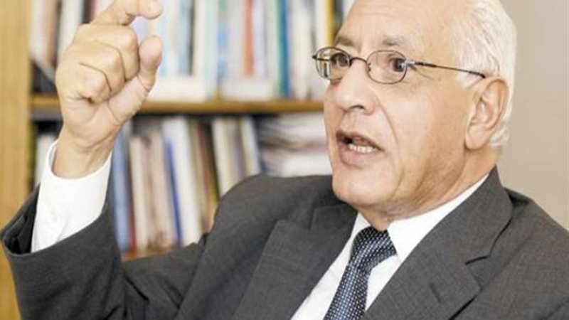 الدكتور علي الدين هلال