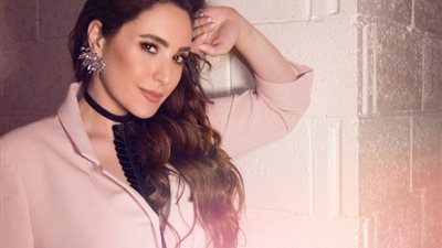 عبير نعمة لـ «الجمهور»: مصر بها أهلى وأصدقائي وأحضر لأغنية جديدة باللهجة المصرية