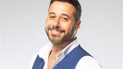 أحمد السعدني يداعب جماهير الأهلي بالحديث عن صفقة المهاجم الجديد