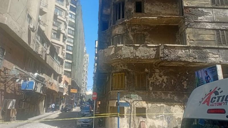 العقار المنهار منه بالأسكندرية
