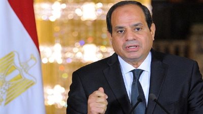 الرئيس السيسي يشهد اصطفاف معدات الدعم والإغاثة للأشقاء في ليبيا