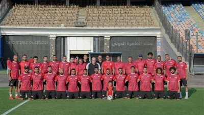 أبو هشيمة يدعم منتخب الصم والبكم قبل السفر لكأس العالم (صور)