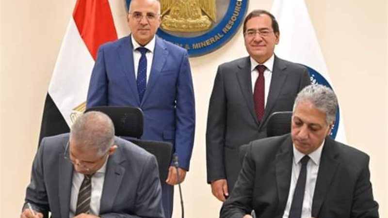 وزير البترول طارق الملا