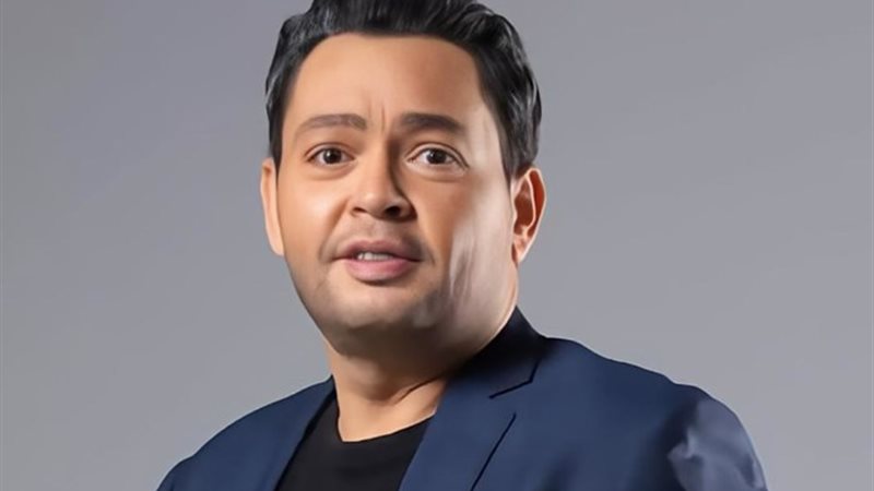 الفنان احمد روق