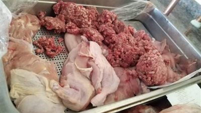 ضبط أكثر من 200 كيلو لحوم ودواجن فاسدة بالأقصر