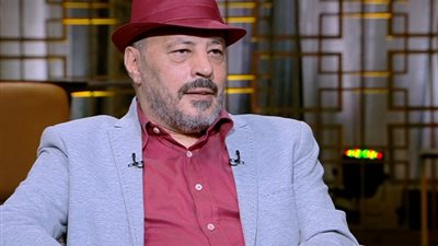 جمهور عام..طرح البوستر الرسمي لفيلم «الخميس اللي جاي»