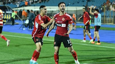 أحمد عبد القادر يسجل الهدف الثالث للأهلي في مرمى سان جورج