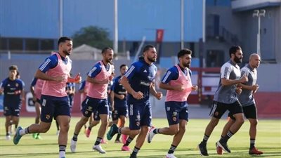 الأهلي يستأنف تدريباته استعداداً للقاء العودة أمام سان جورج