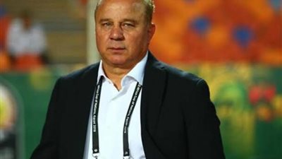 بسبب الزمالك.. شوقي غريب يتوعد أحمد علاء