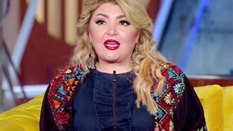 الفنانة مها احمد