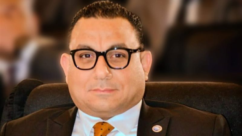 كريم عادل