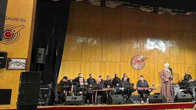 نقيب الصحفيين خالد البلشي ضمن الحضور  فى حفل محمود التهامي