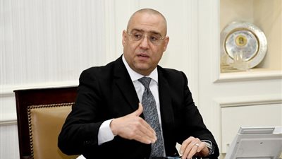 وزير الإسكان: تعاقدنا مع «هيلتون» لإقامة فندق 5 نجوم بمجرى العيون