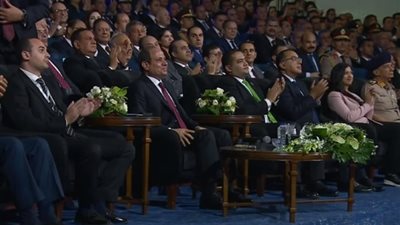 الرئيس السيسي للمصريين: توليت المسؤولية دون أن أملك سوى إيماني بالله