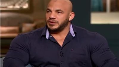 «بيج رامي» يشارك الجمهور احتفالات حرب أكتوبر بالشارع