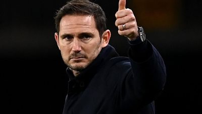 فرانك لامبارد يقترب من تولى تدريب رينجرز الاسكتلندي