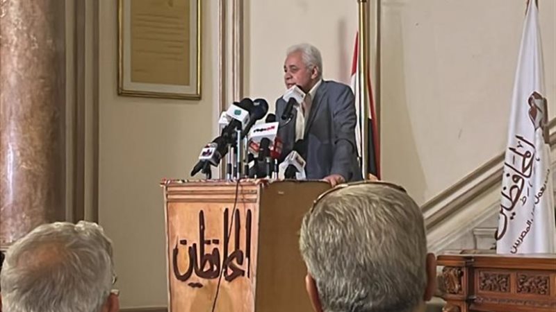 حمدين صباحى خلال مؤتمر الحركه المدنيه