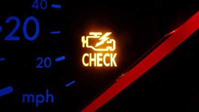 أسباب ظهور لمبة المحرك «Check Engine» بالسيارة وكيفية التخلص منها
