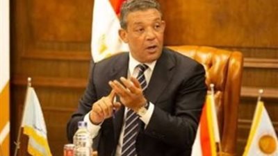 دعاية انتخابية ضخمة في شوارع الجمهورية للمرشح حازم عمر
