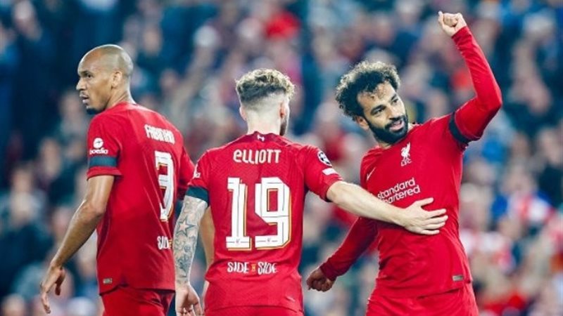 لاعبي فريق ليفربول